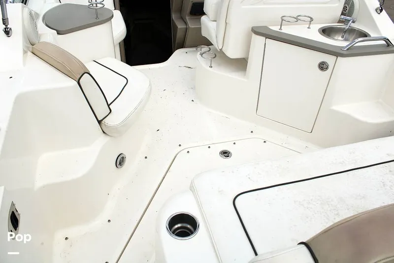 Slide: The Image of Sea Ray 240 Sundancer 2008 - 12203568