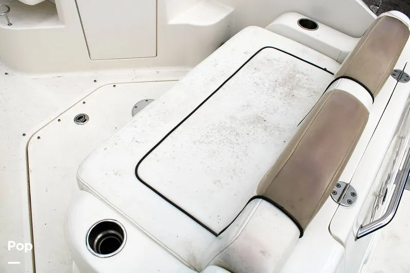 Slide: The Image of Sea Ray 240 Sundancer 2008 - 12203570