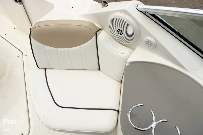 Slide: The Image of Sea Ray 240 Sundancer 2008 - 12203578