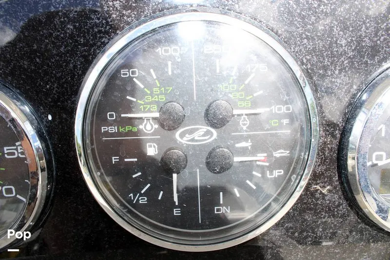 Slide: The Image of Sea Ray 240 Sundancer 2008 - 12203591