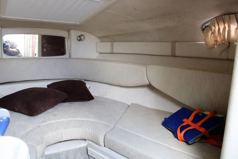 Slide: The Image of Sea Ray 240 Sundancer 2008 - 12203613