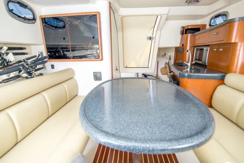 Slide: The Image of Boston Whaler 305 Conquest 2005 - 11