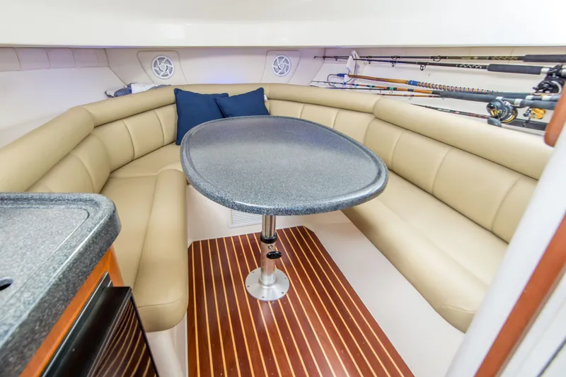 Slide: The Image of Boston Whaler 305 Conquest 2005 - 16