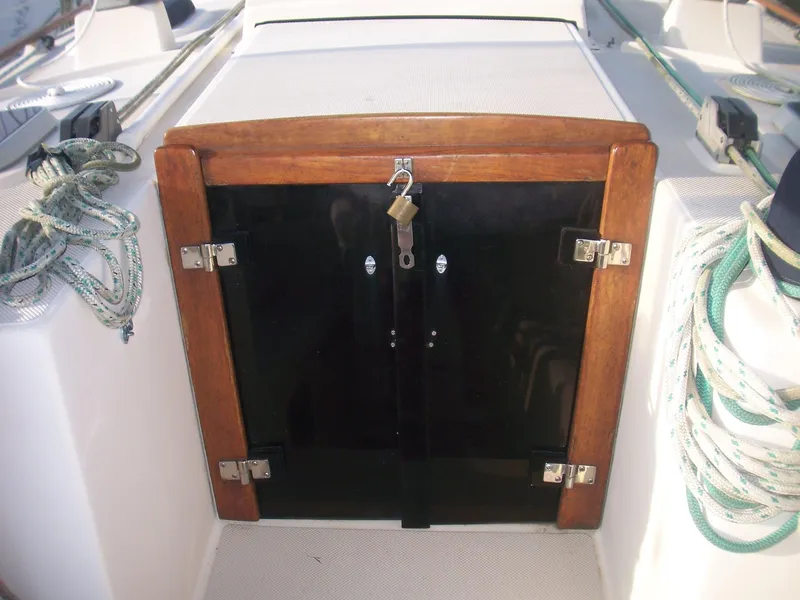 Slide: The Image of Folding door companion way - 11