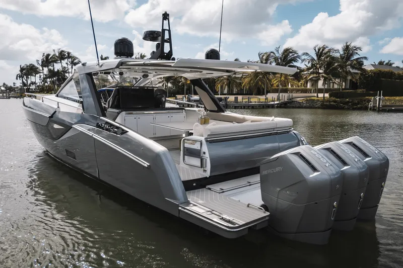 Slide: The Image of Azimut 48-VERVE 2024 - 3