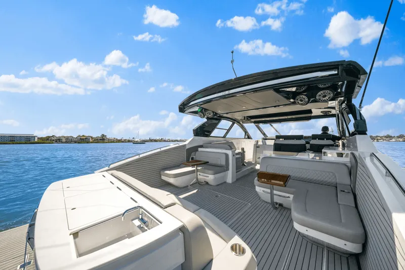 Slide: The Image of Cruisers Yachts 50 GLS Outboard 2025 - 33