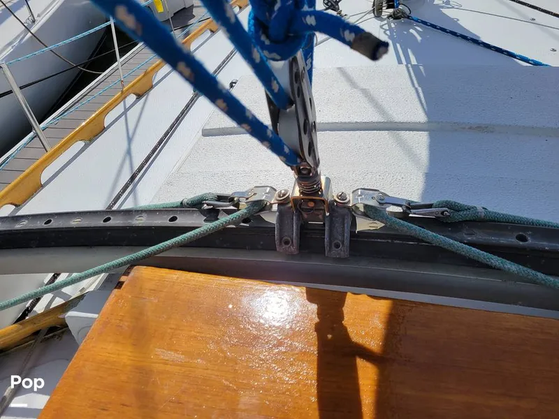 Slide: The Image of Islander 30 Bahama 1975 - 12189098