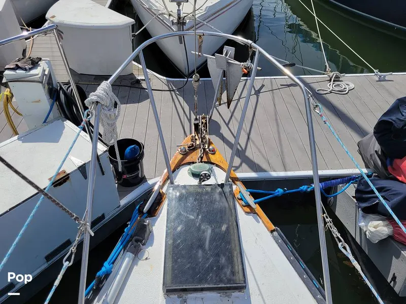 Slide: The Image of Islander 30 Bahama 1975 - 12189104