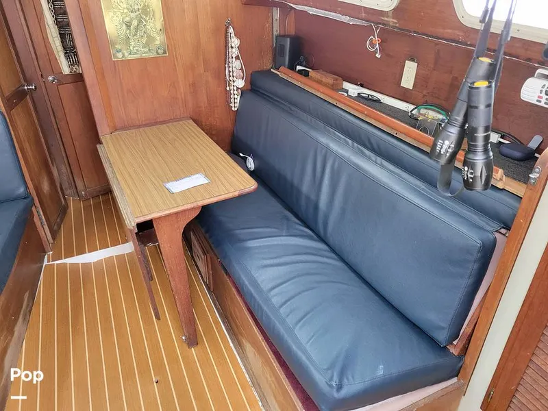 Slide: The Image of Islander 30 Bahama 1975 - 12189126