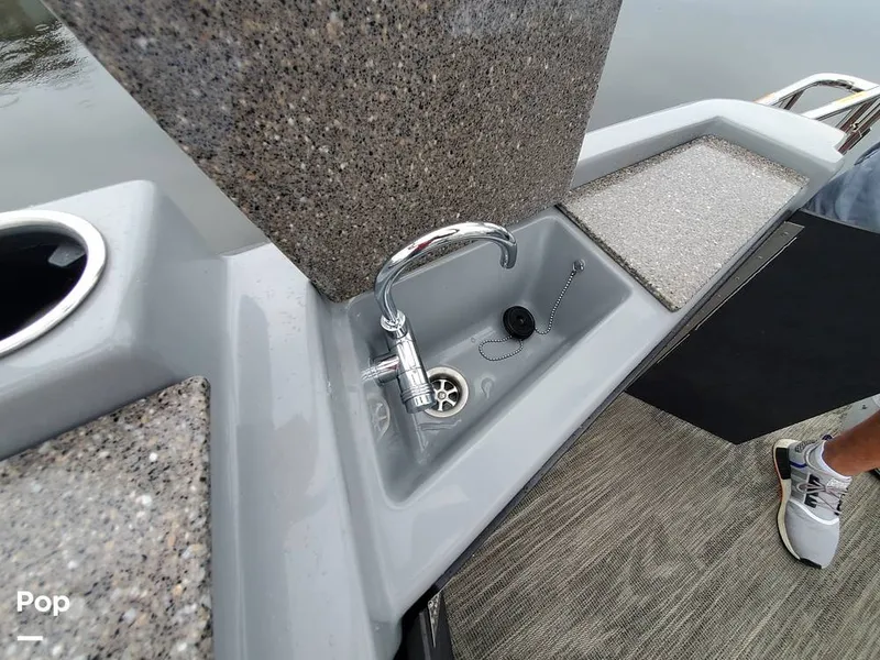 Slide: The Image of Godfrey AquaPatio 275 CBE 2021 - 12457722