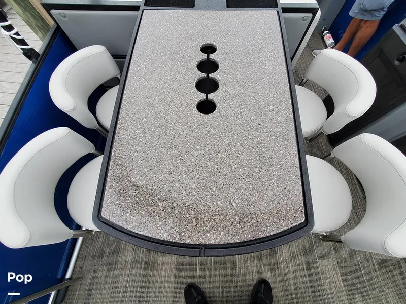 Slide: The Image of Godfrey AquaPatio 275 CBE 2021 - 12457737