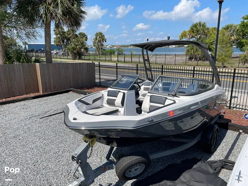 Slide: The Image of Yamaha ar195 2019 - 12250923