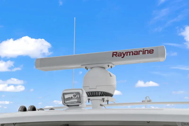 Slide: The Image of Boston Whaler 380 REALM 2022 - 45