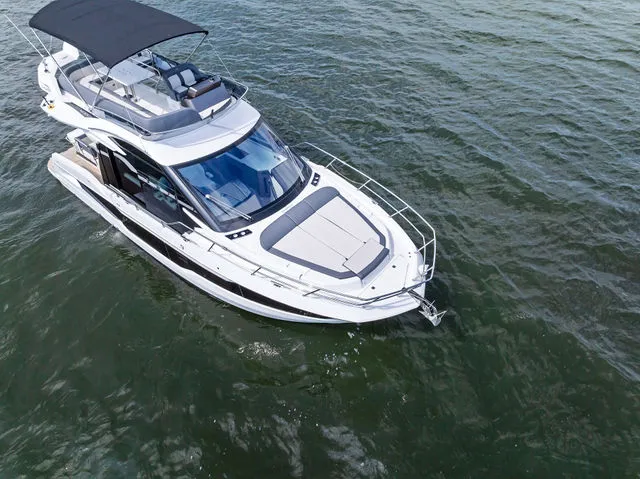 Slide: The Image of Galeon 400 FLY 2021 - 64