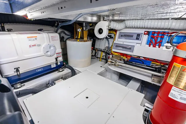 Slide: The Image of Galeon 400 FLY 2021 - 49