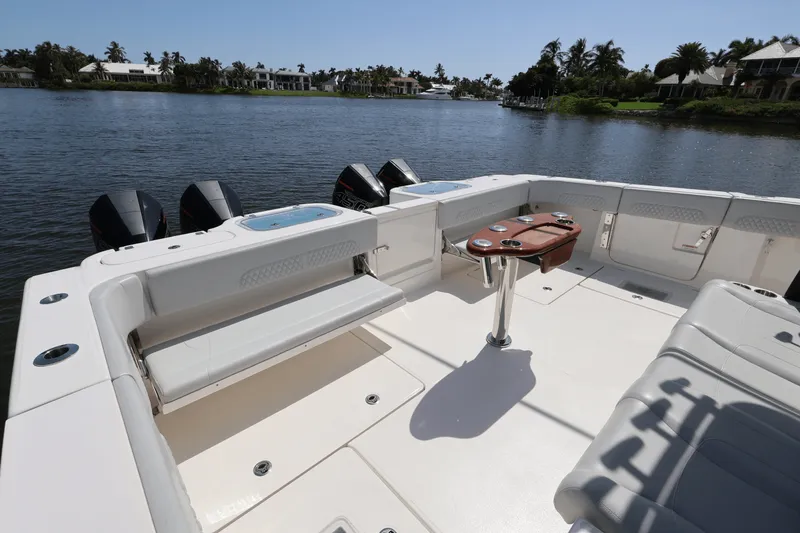 Slide: The Image of Aquila 47 Molokai 2024 - 19