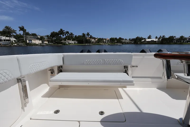 Slide: The Image of Aquila 47 Molokai 2024 - 22