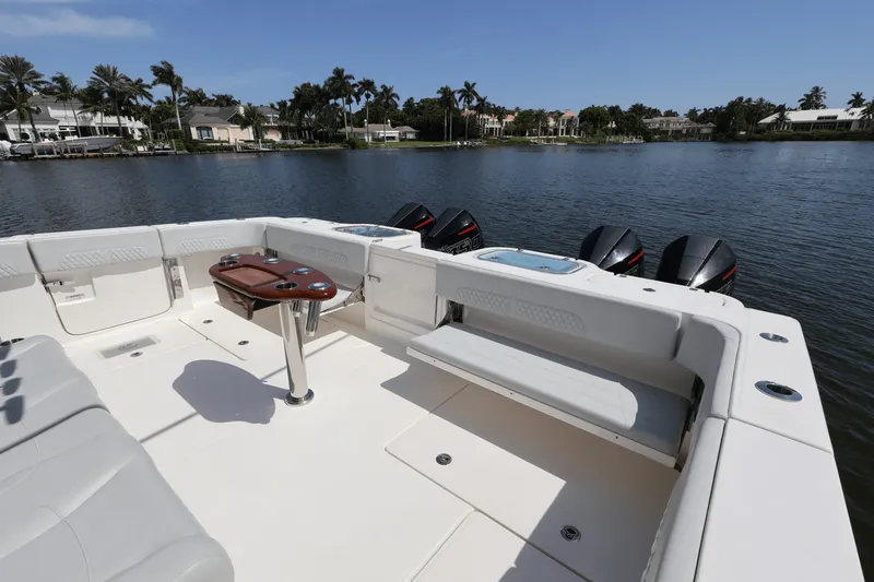 Slide: The Image of Aquila 47 Molokai 2024 - 26