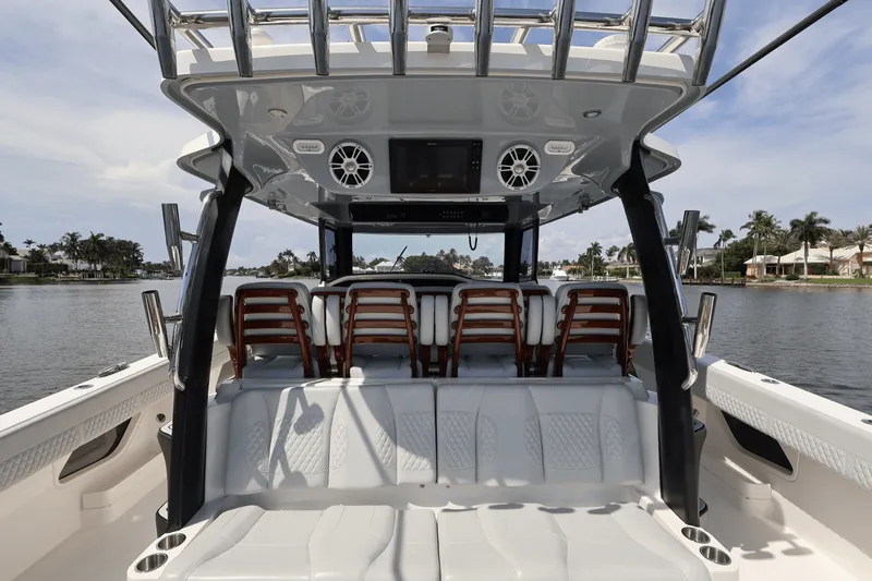 Slide: The Image of Aquila 47 Molokai 2024 - 30