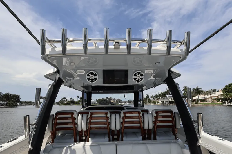 Slide: The Image of Aquila 47 Molokai 2024 - 32