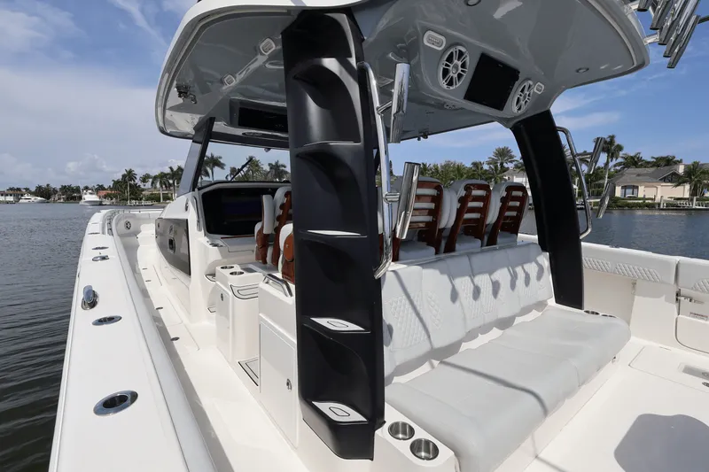 Slide: The Image of Aquila 47 Molokai 2024 - 37