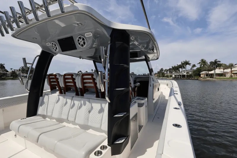 Slide: The Image of Aquila 47 Molokai 2024 - 40