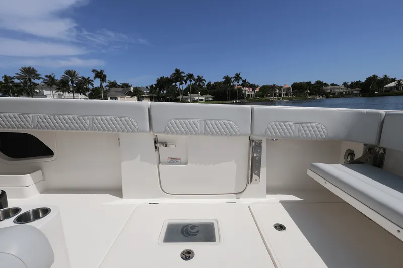 Slide: The Image of Aquila 47 Molokai 2024 - 41