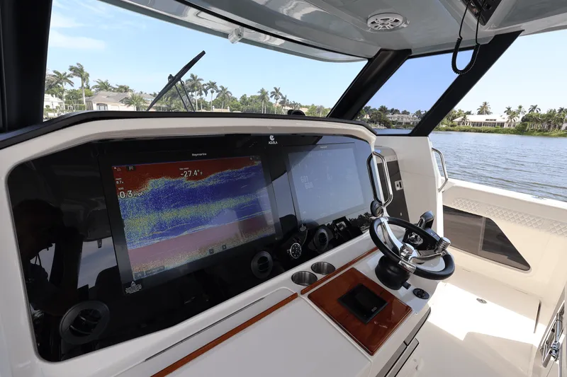 Slide: The Image of Aquila 47 Molokai 2024 - 55