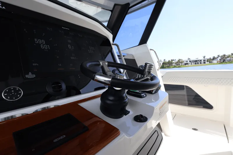 Slide: The Image of Aquila 47 Molokai 2024 - 57