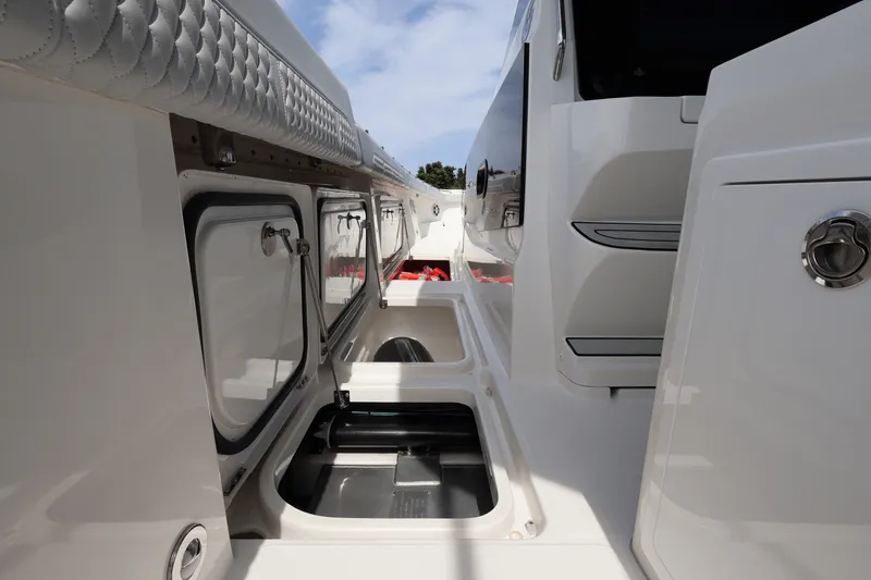 Slide: The Image of Aquila 47 Molokai 2024 - 67