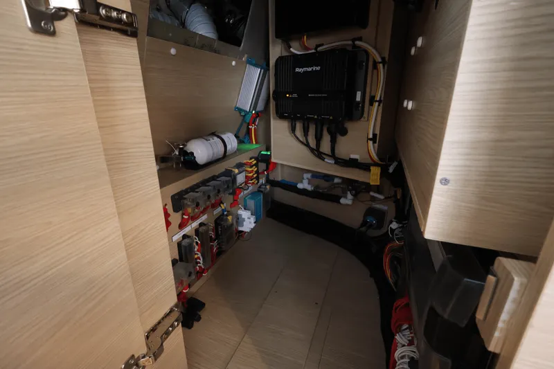 Slide: The Image of Aquila 47 Molokai 2024 - 72