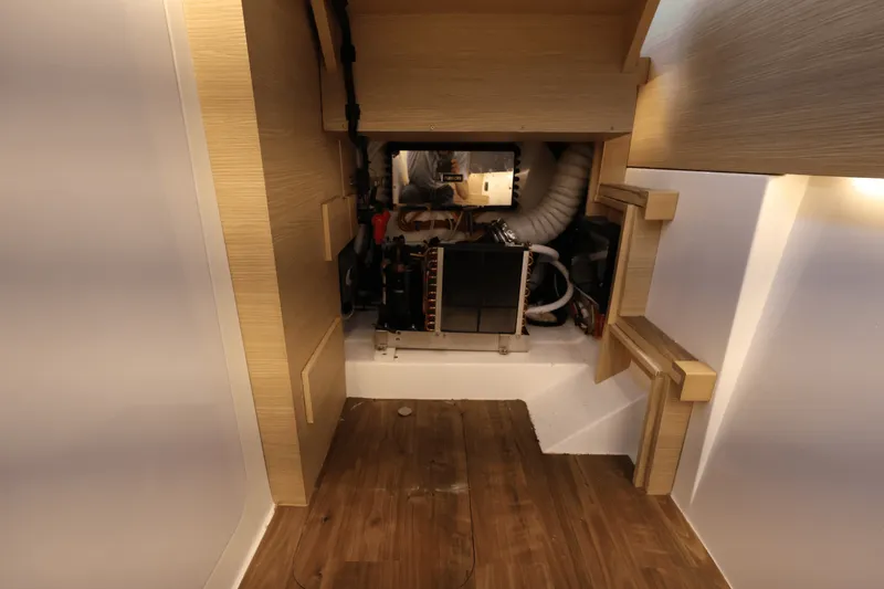 Slide: The Image of Aquila 47 Molokai 2024 - 76