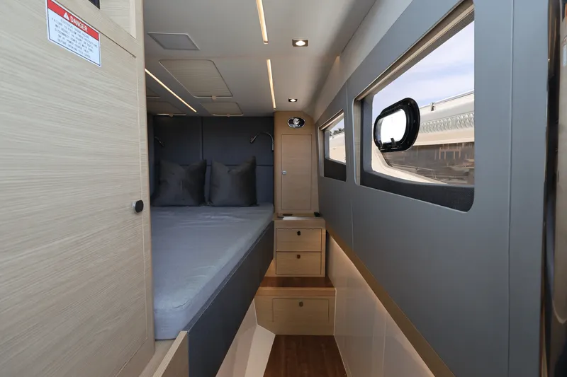 Slide: The Image of Aquila 47 Molokai 2024 - 78