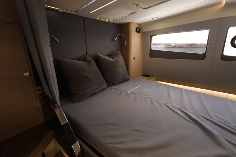 Slide: The Image of Aquila 47 Molokai 2024 - 87