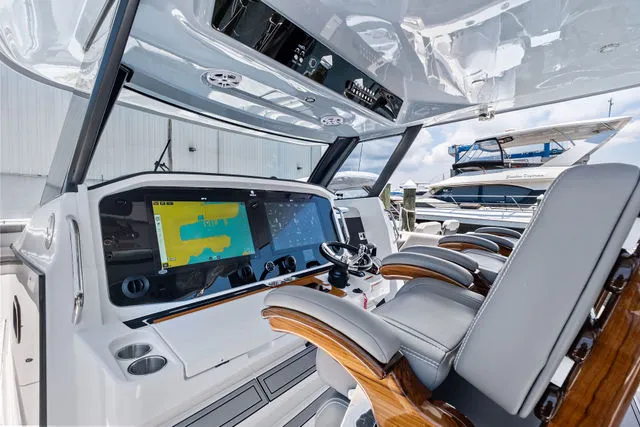 Slide: The Image of Aquila 47 Molokai 2024 - 125