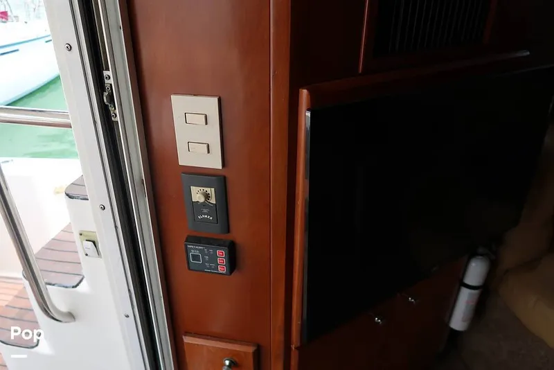 Slide: The Image of Silverton 34 Convertible 2006 - 12288076