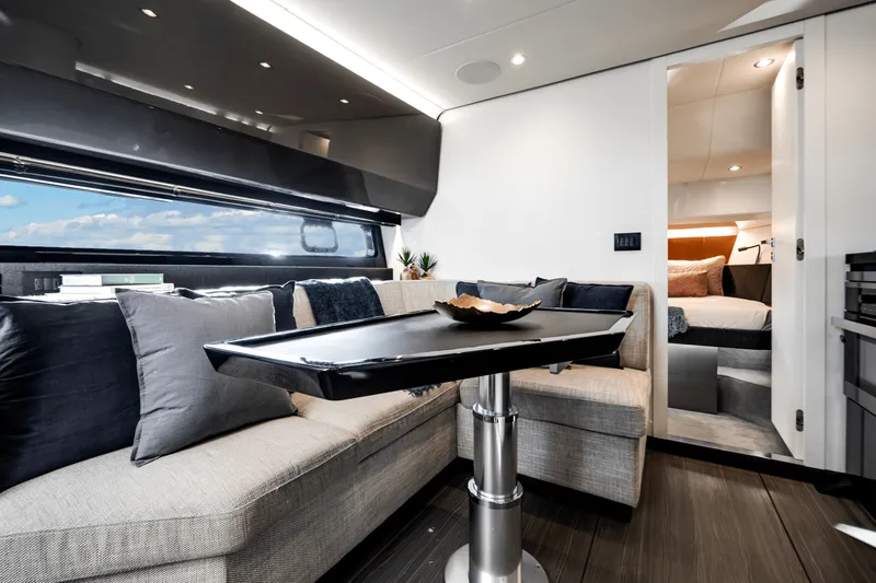 Slide: The Image of Azimut Verve 47 2021 - 29