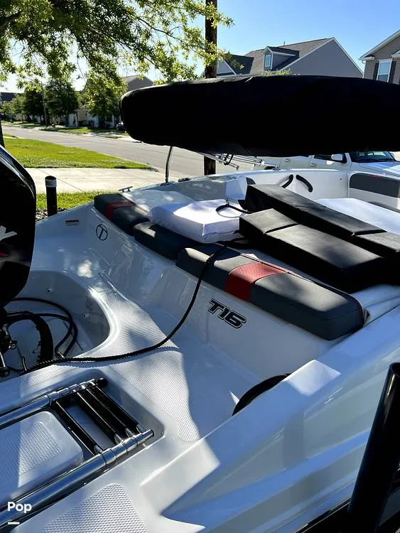 Slide: The Image of Tahoe T16 2022 - 12396147