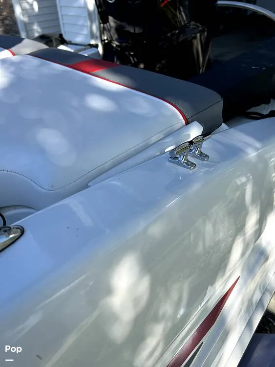 Slide: The Image of Tahoe T16 2022 - 12396178