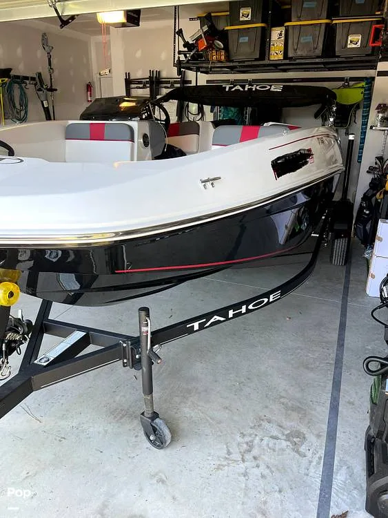 Slide: The Image of Tahoe T16 2022 - 12396134