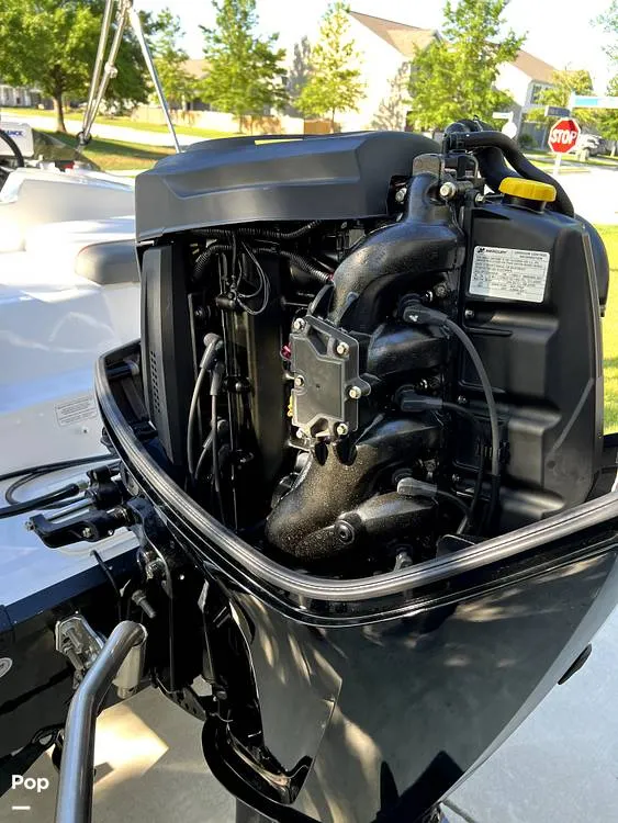 Slide: The Image of Tahoe T16 2022 - 12396191