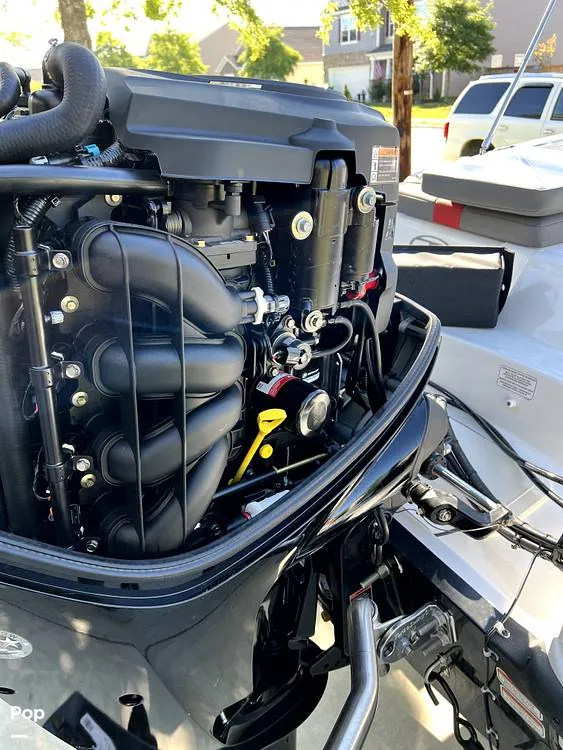 Slide: The Image of Tahoe T16 2022 - 12396192