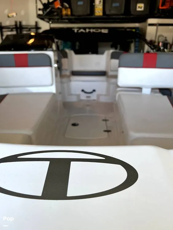 Slide: The Image of Tahoe T16 2022 - 12396135