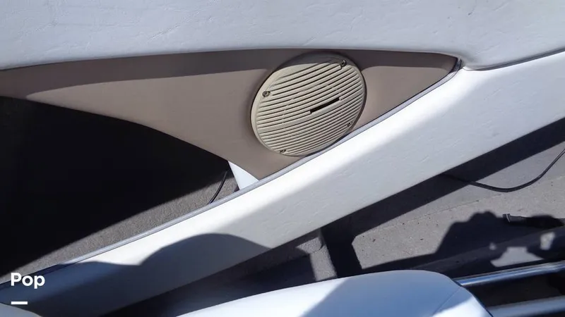 Slide: The Image of Bayliner 192 Classic 2005 - 15784125