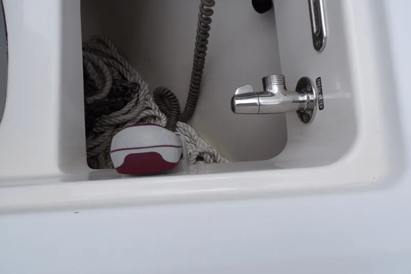 Slide: The Image of Boston Whaler 350 OUTRAGE 2016 - 71