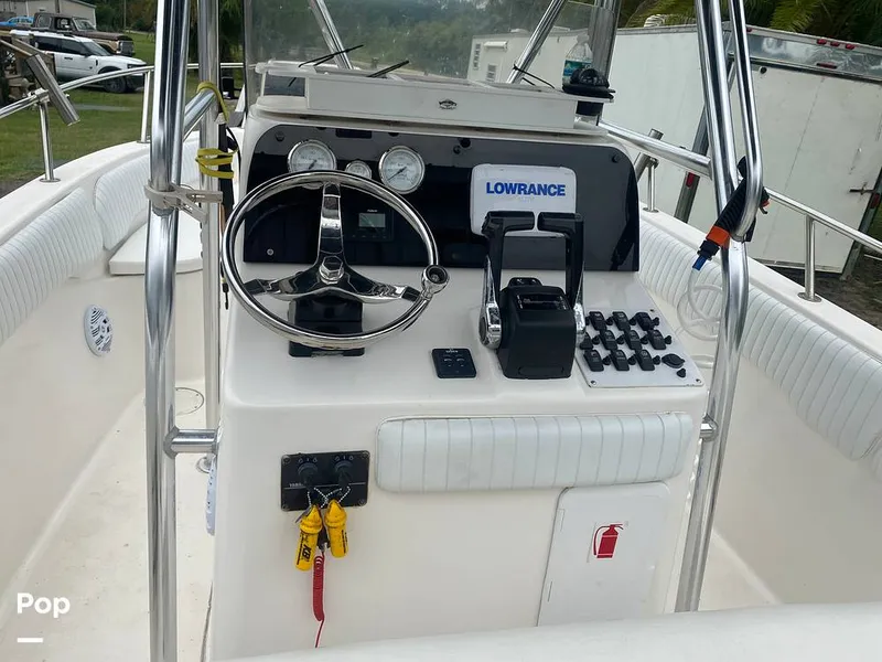 Slide: The Image of Sea Chaser 2400 CC Offshore 2004 - 12375253