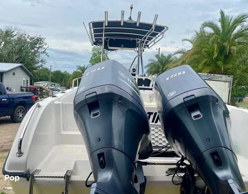 Slide: The Image of Sea Chaser 2400 CC Offshore 2004 - 12375251