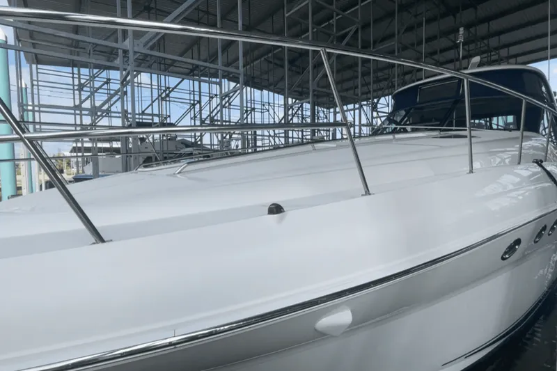 Slide: The Image of Sea Ray 52 SUNDANCER 2009 - 17