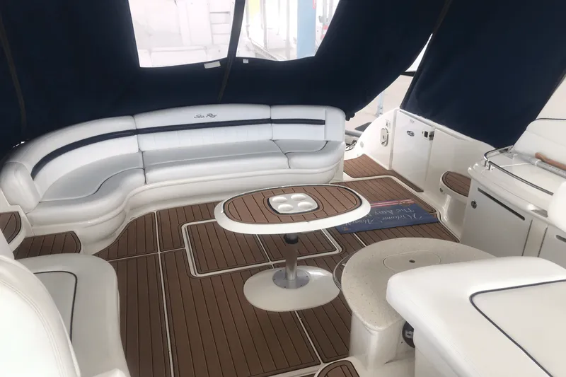 Slide: The Image of Sea Ray 52 SUNDANCER 2009 - 19