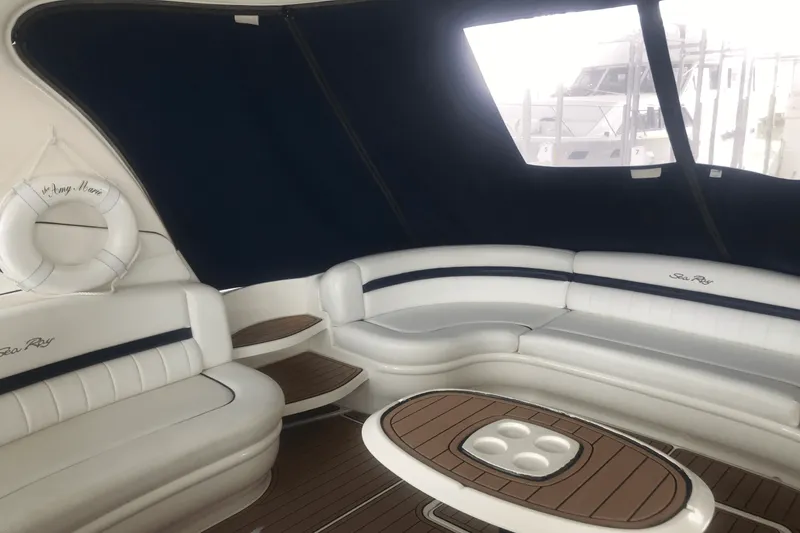 Slide: The Image of Sea Ray 52 SUNDANCER 2009 - 27